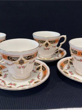 Colclough Countess Set for 4 Bone China Tea Cups & Saucers Floral Gold Trim